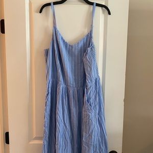 New with Tags, Old Navy dress with pockets
